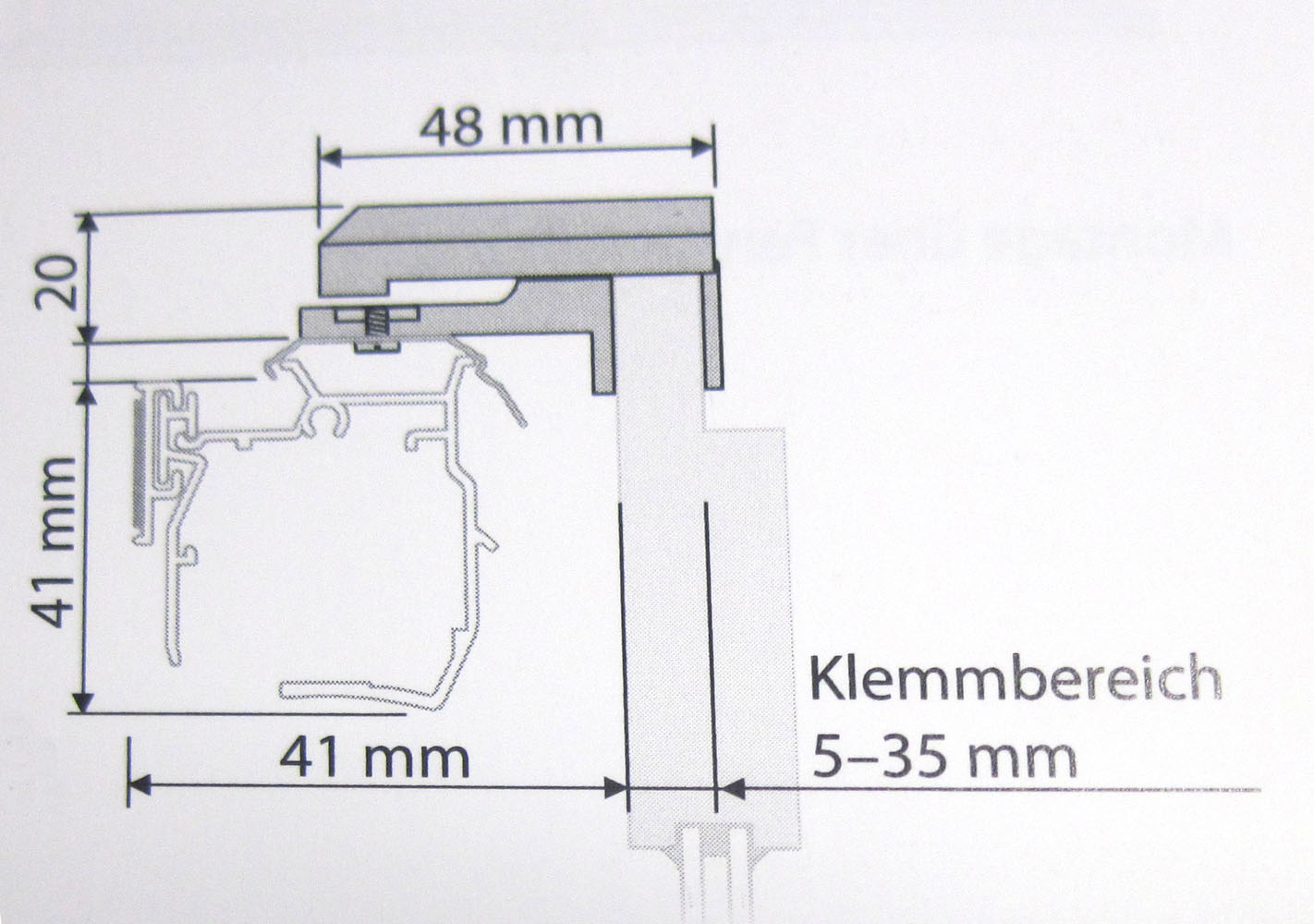 Klemmträger mit Halteclip für freihängendes Plissee Schwarz